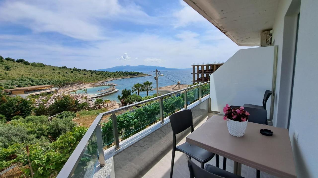 Apartaments Rraku Саранда Екстер'єр фото