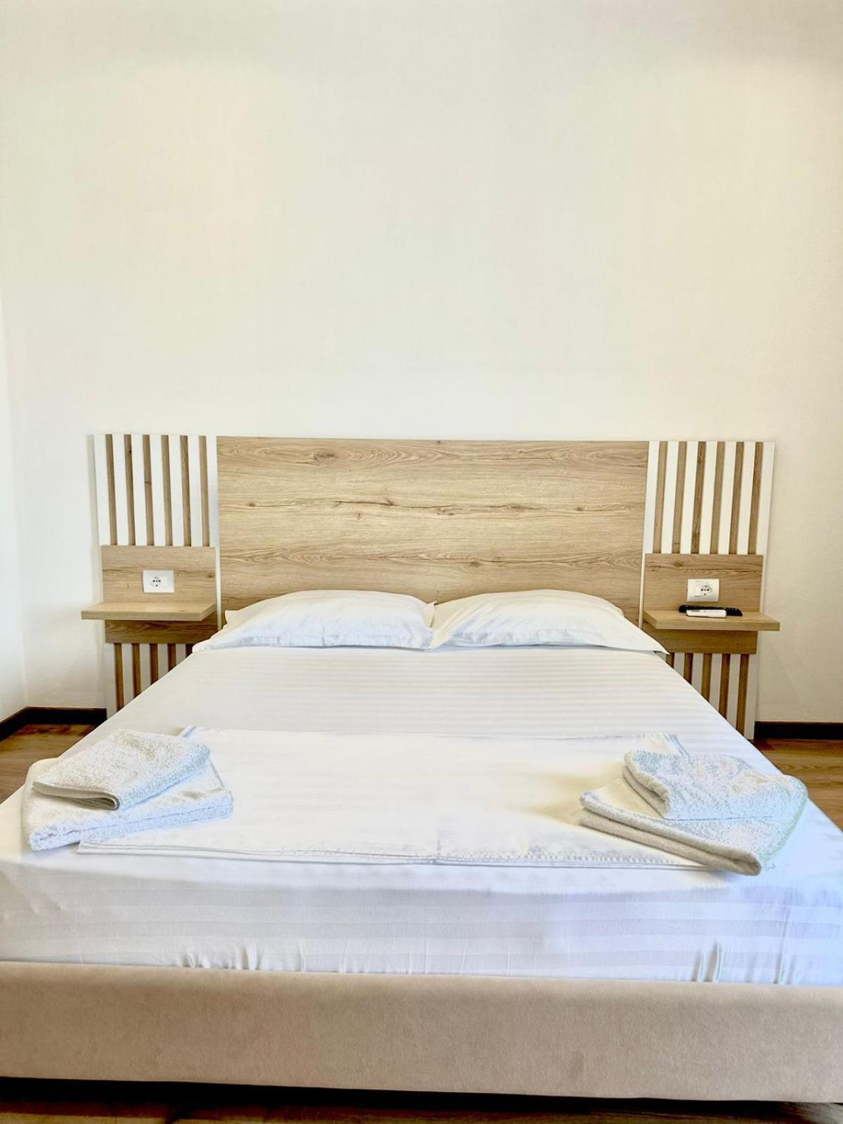Apartaments Rraku Саранда Екстер'єр фото