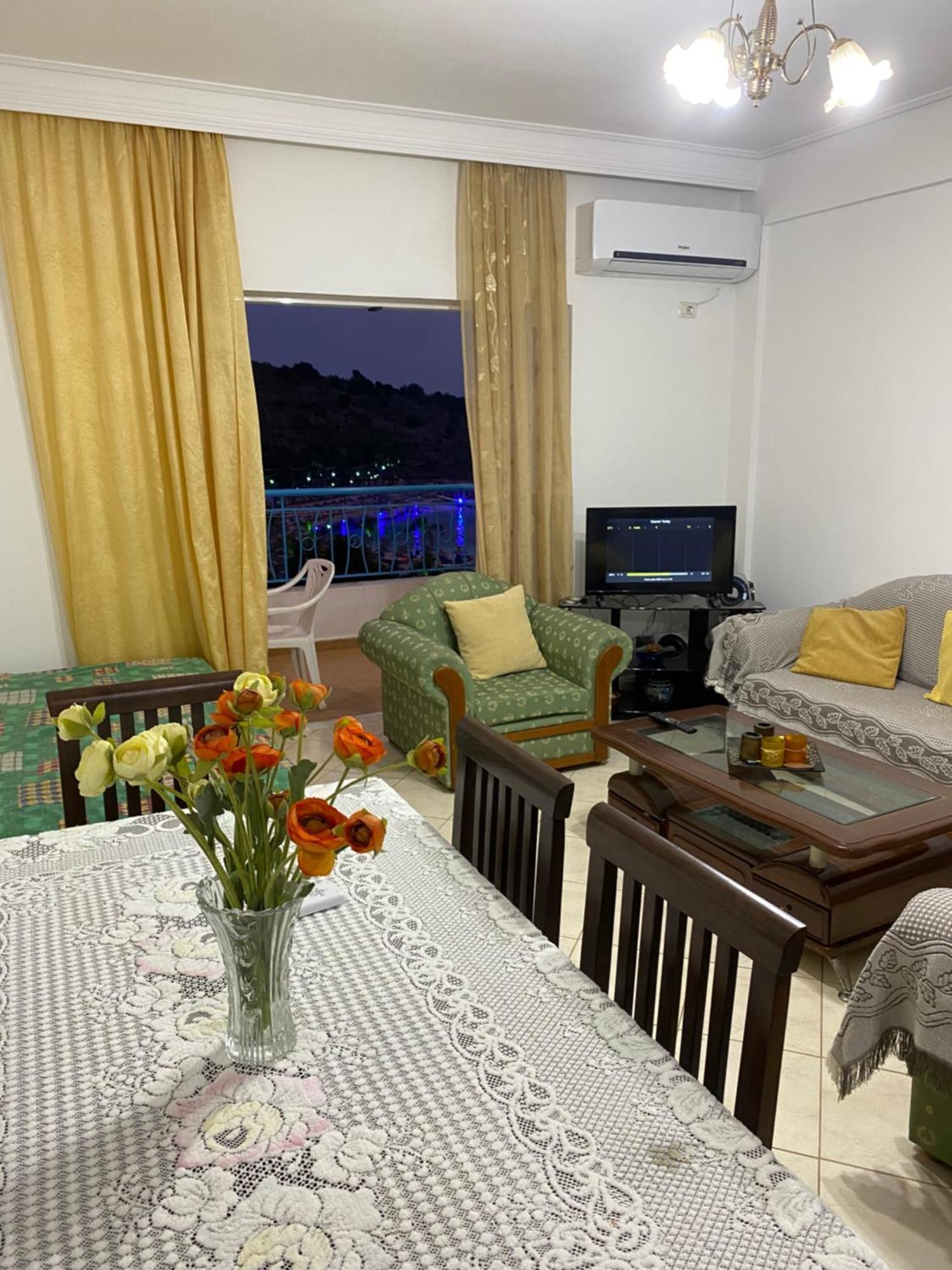 Apartaments Rraku Саранда Екстер'єр фото