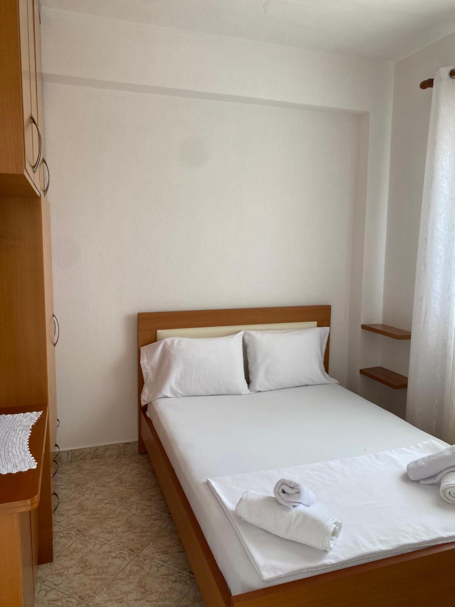 Apartaments Rraku Саранда Екстер'єр фото