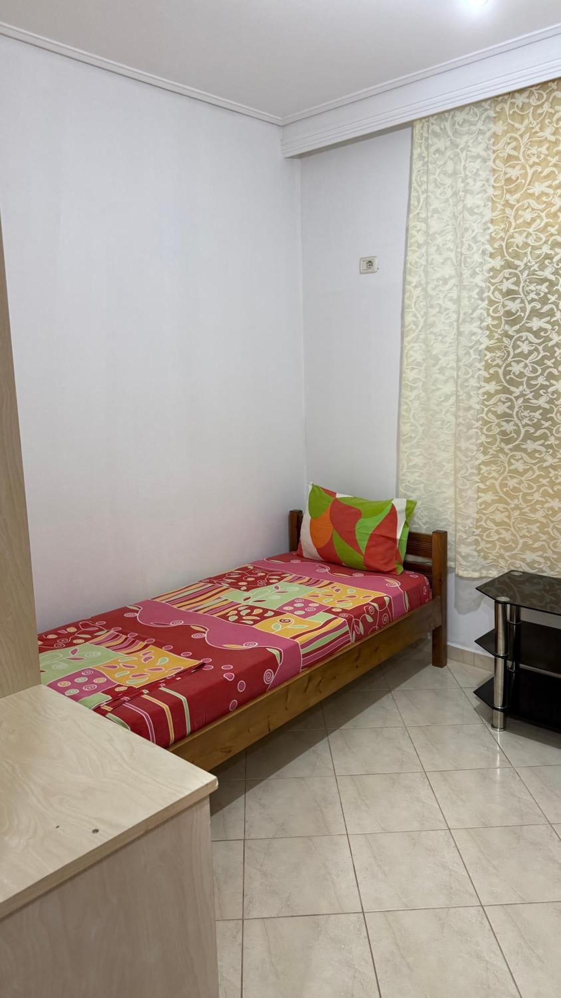 Apartaments Rraku Саранда Екстер'єр фото